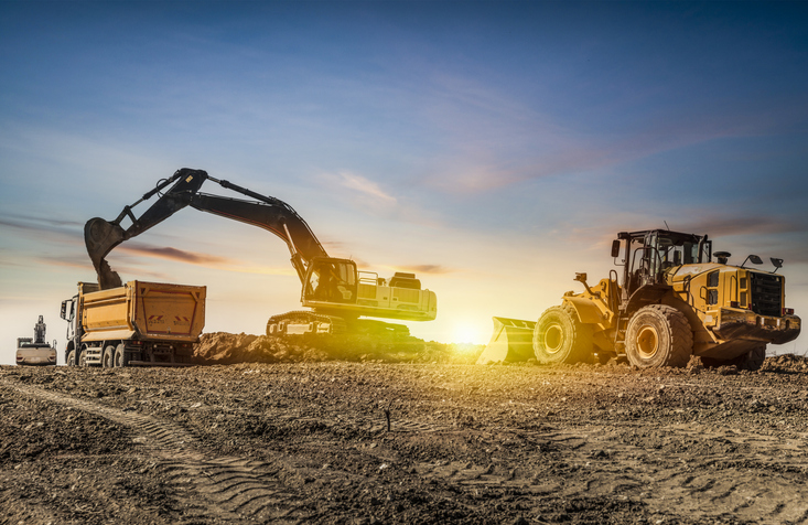 Constructoras con maquinaria pesada o flota de trabajo