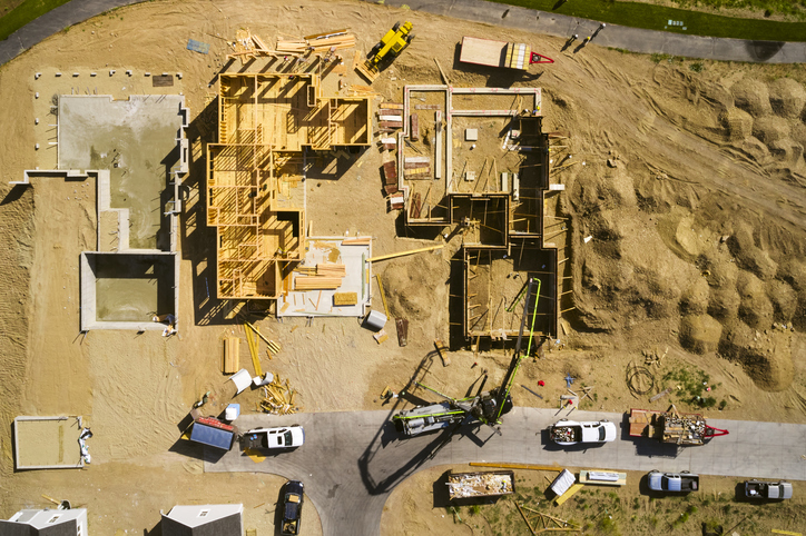 Seguimiento de unidades en obras en construcción